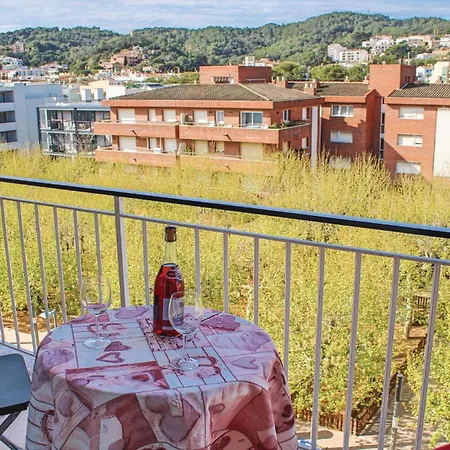 Apartment Cozy In With Kitchen Tossa de Mar